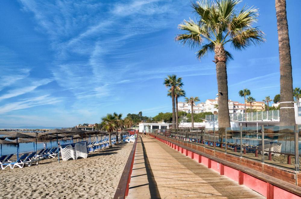Playas Del Duque, Puerto Banus, Golf .Playa Y Compras Apartment Marbella Luaran gambar