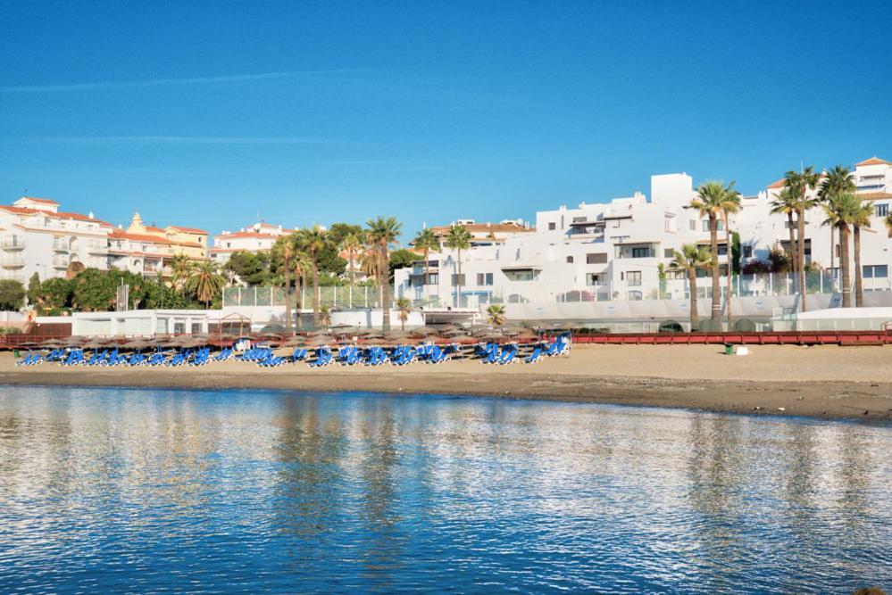 Playas Del Duque, Puerto Banus, Golf .Playa Y Compras Apartment Marbella Luaran gambar