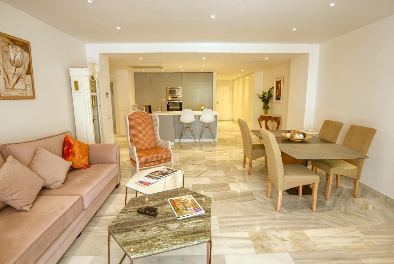 Playas Del Duque, Puerto Banus, Golf .Playa Y Compras Apartment Marbella Luaran gambar