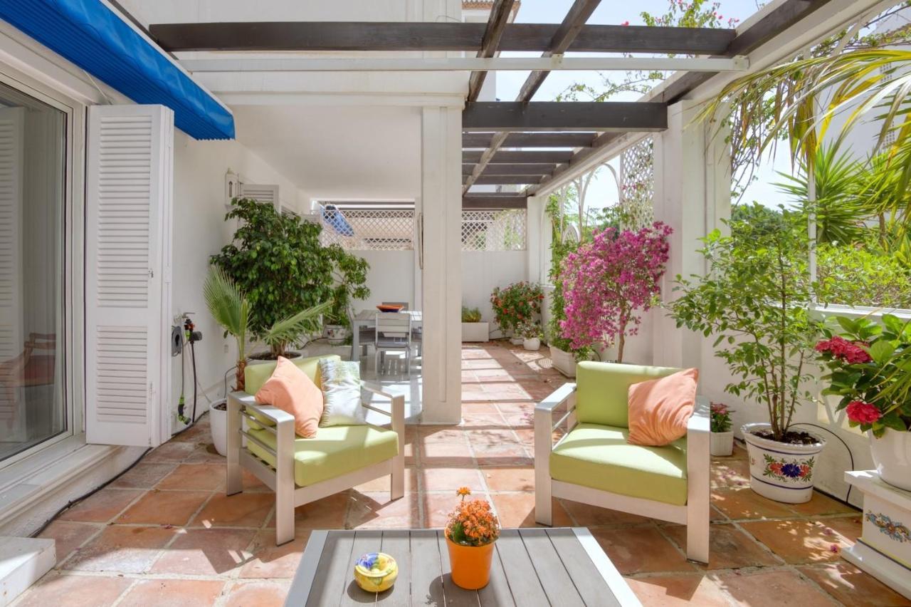 Playas Del Duque, Puerto Banus, Golf .Playa Y Compras Apartment Marbella Luaran gambar