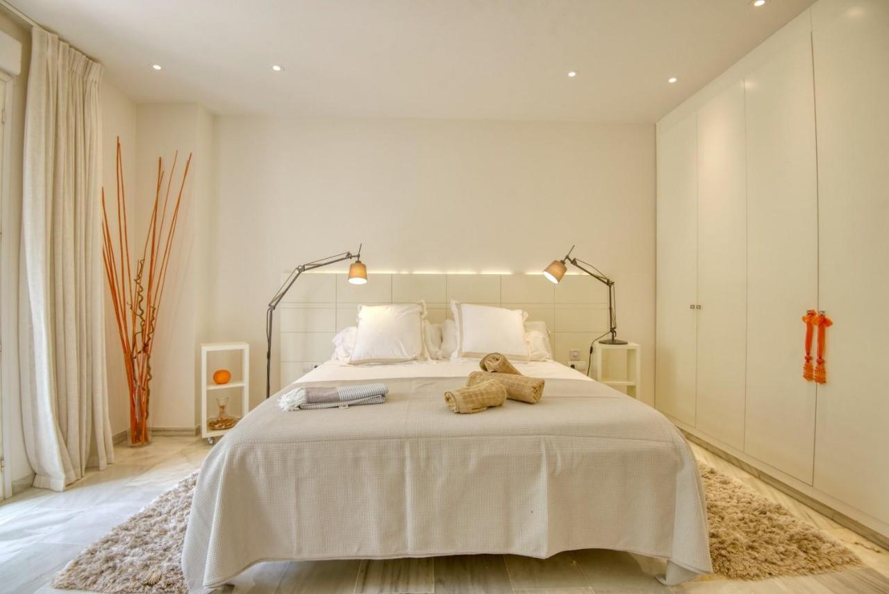 Playas Del Duque, Puerto Banus, Golf .Playa Y Compras Apartment Marbella Luaran gambar